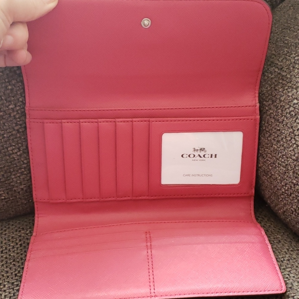 Coach Wallet - Picture 3 of 4